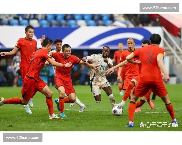 世界杯焦点对决引爆全球球迷热情再掀绿茵风暴赛场风云瞬息万变 世界杯焦点对决引爆全球球迷热情再掀绿茵风暴赛场风云瞬息万变