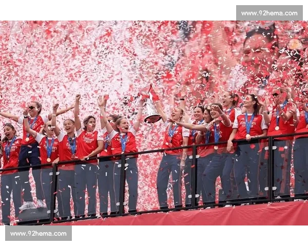 欧冠赛事直播巅峰对决全程高清直击激情之夜全球球迷狂欢盛宴荣耀时刻