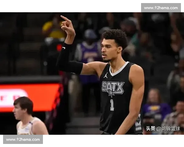 聚焦NBA伤停情况变化对赛季走势及球队竞争格局影响研究