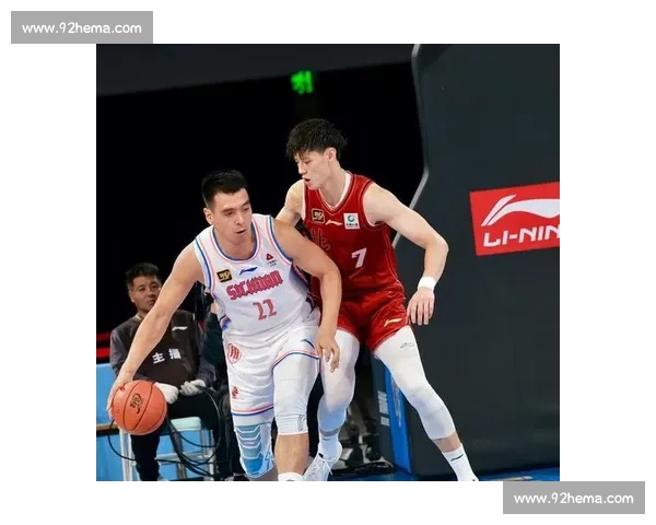 CBA最新赛季焦点战报球员表现与球队排名全面解析